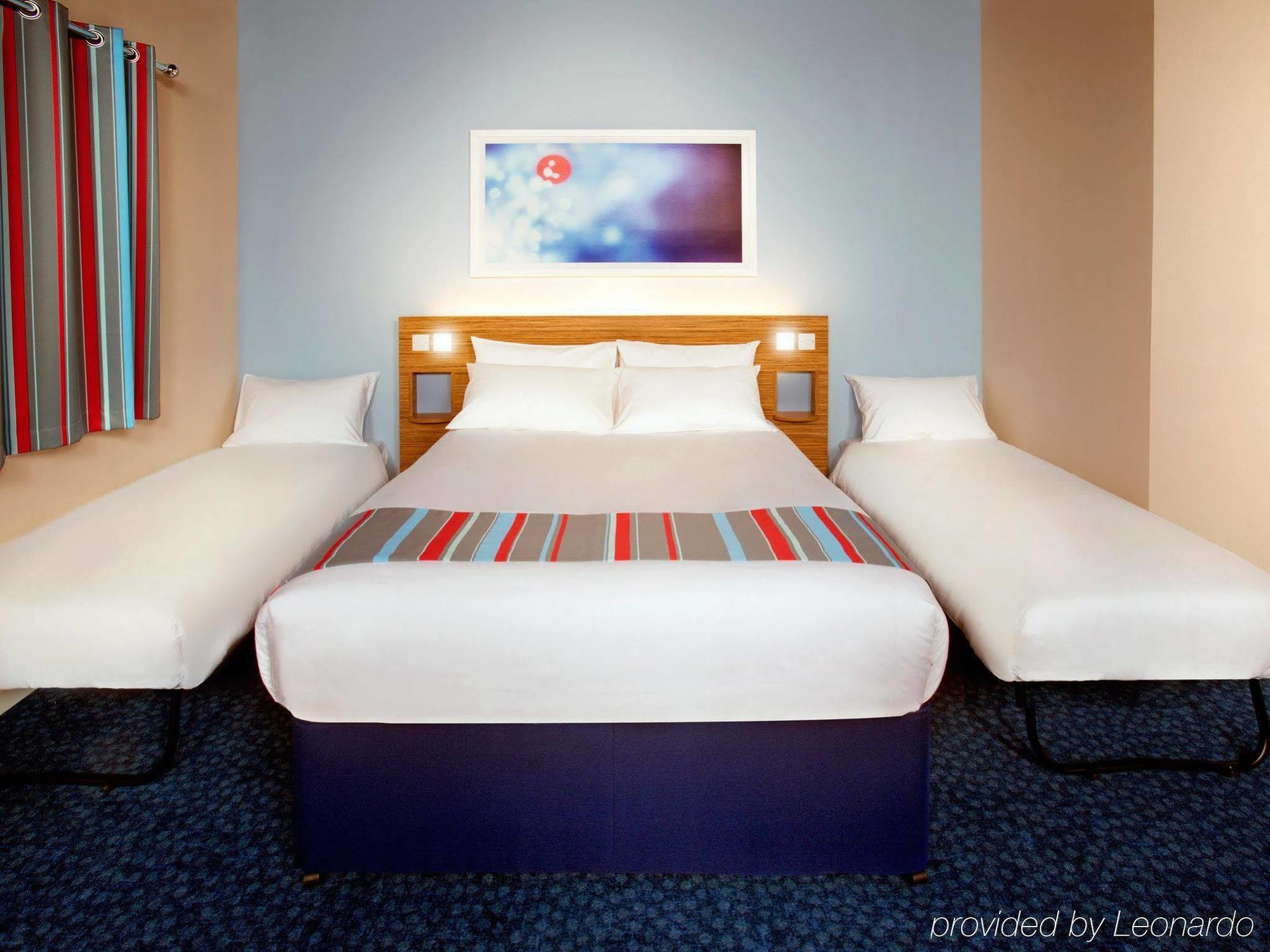 Travelodge Sheffield Central Kültér fotó