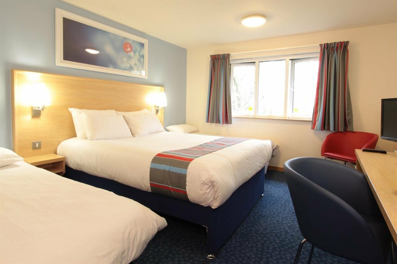 Travelodge Sheffield Central Kültér fotó